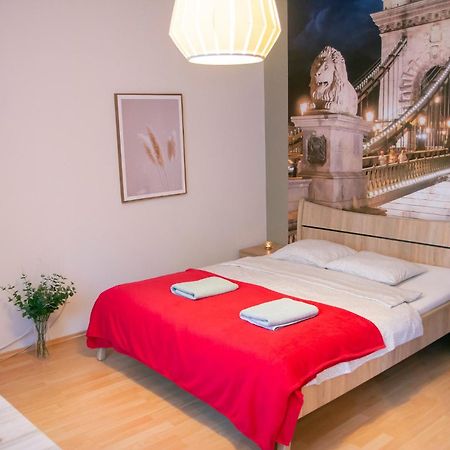 Keleti Studio Apartments Budapest Luaran gambar