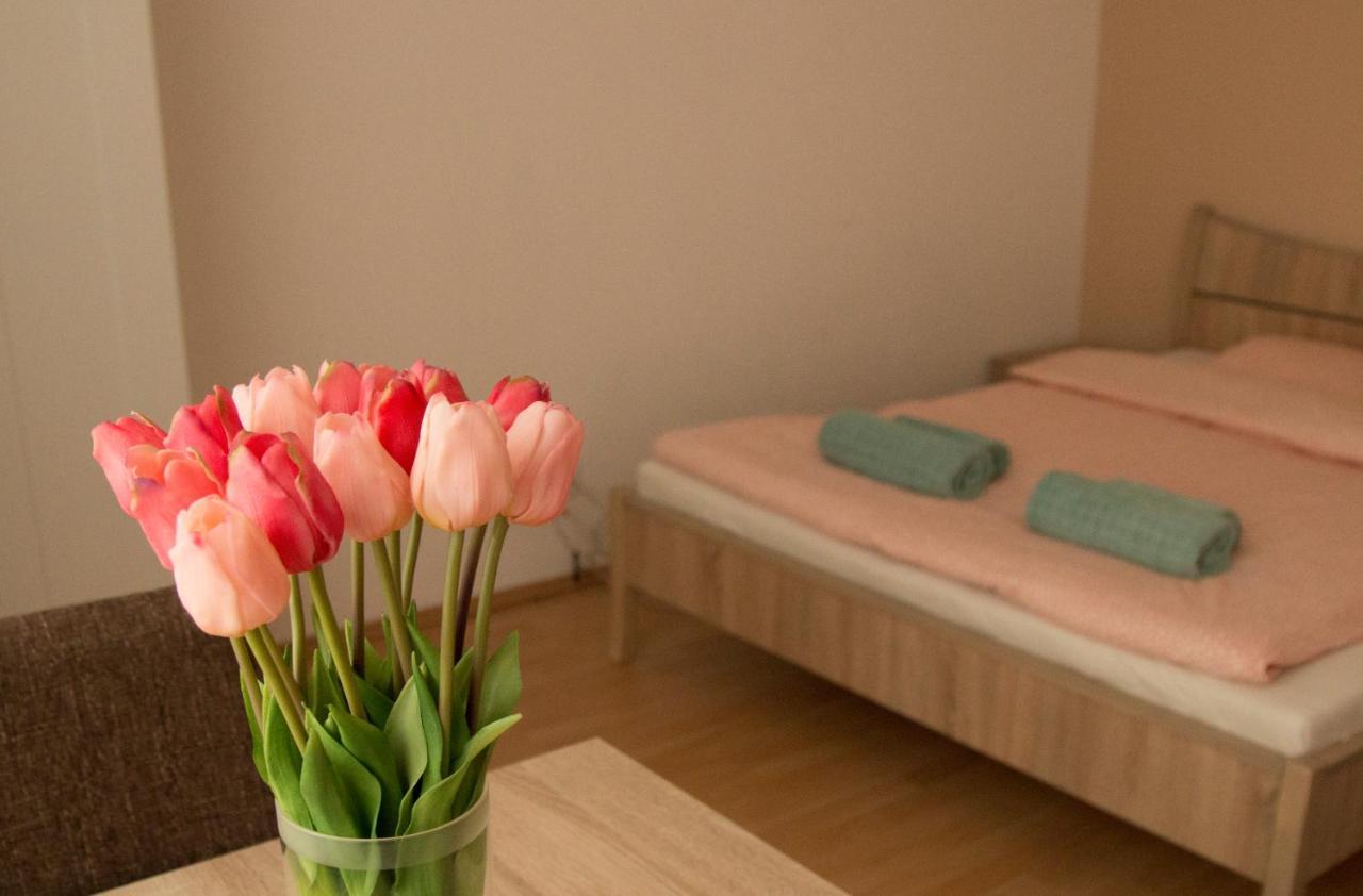 Keleti Studio Apartments Budapest Luaran gambar