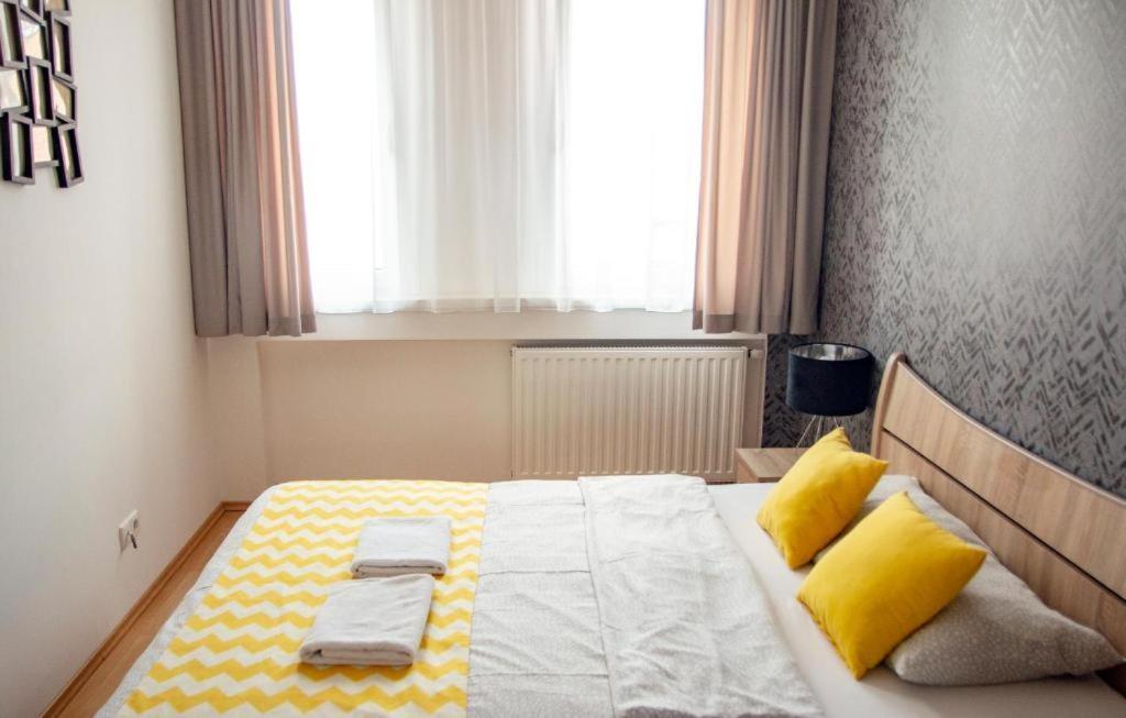 Keleti Studio Apartments Budapest Luaran gambar