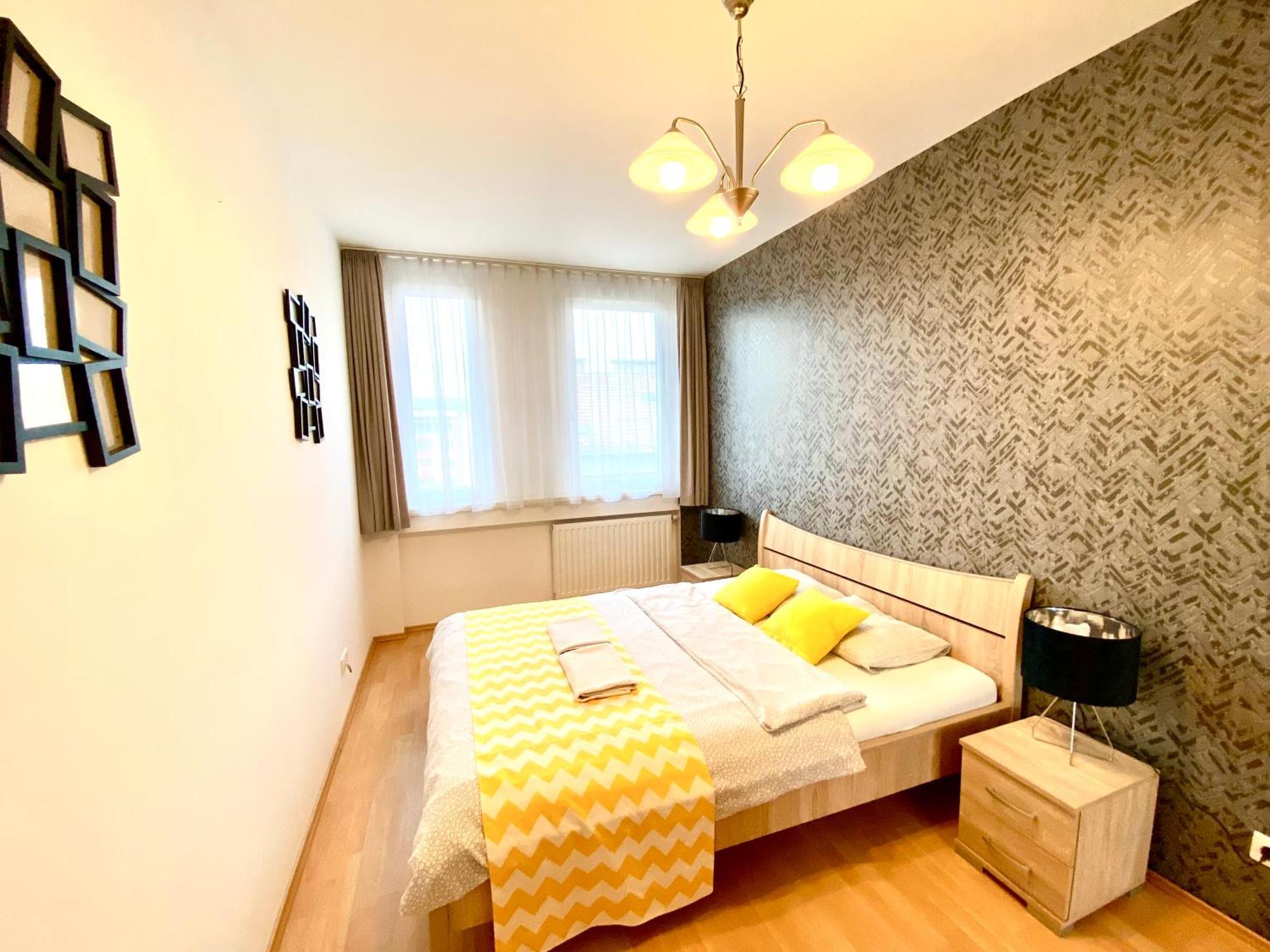 Keleti Studio Apartments Budapest Luaran gambar