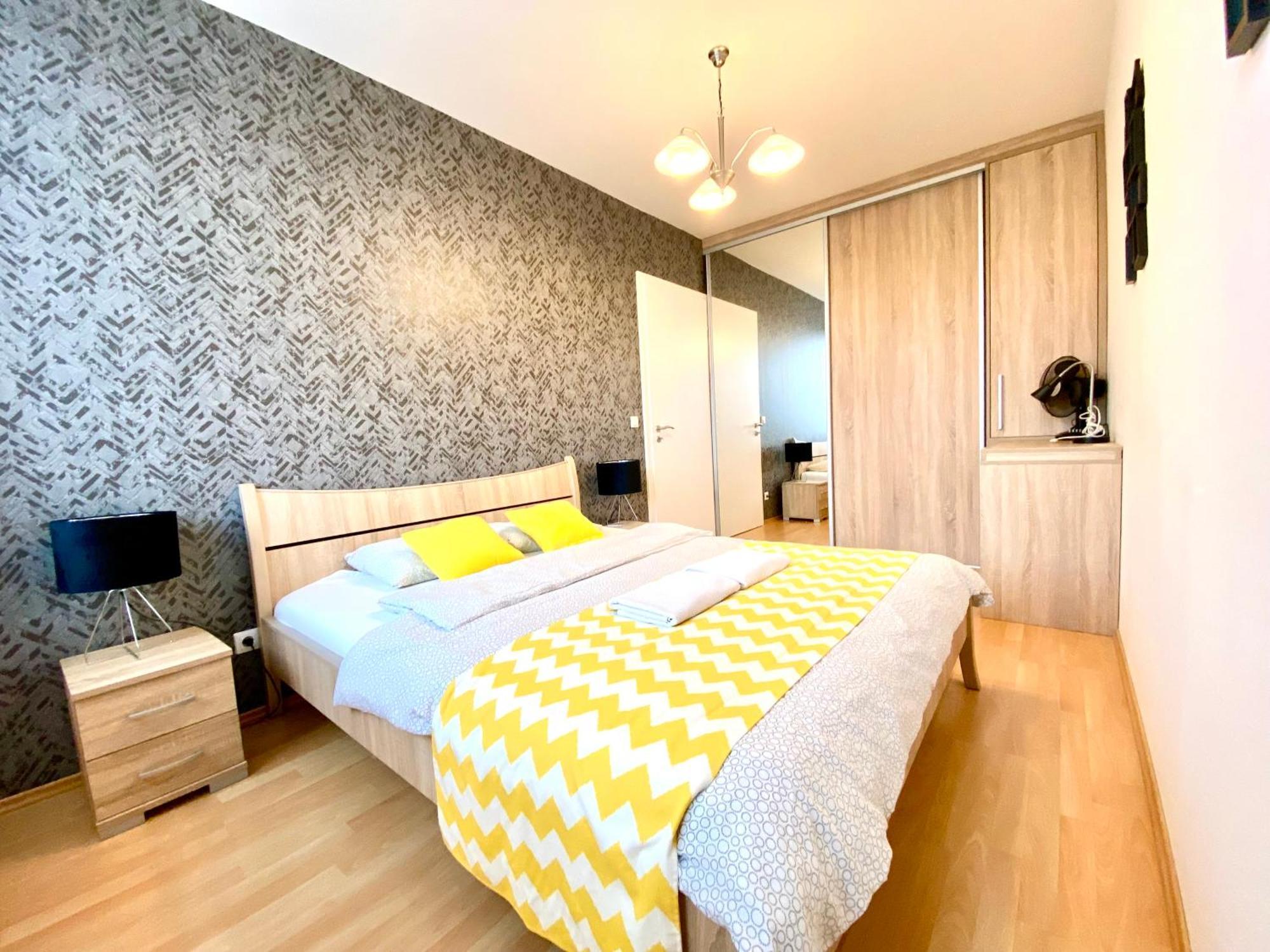 Keleti Studio Apartments Budapest Luaran gambar