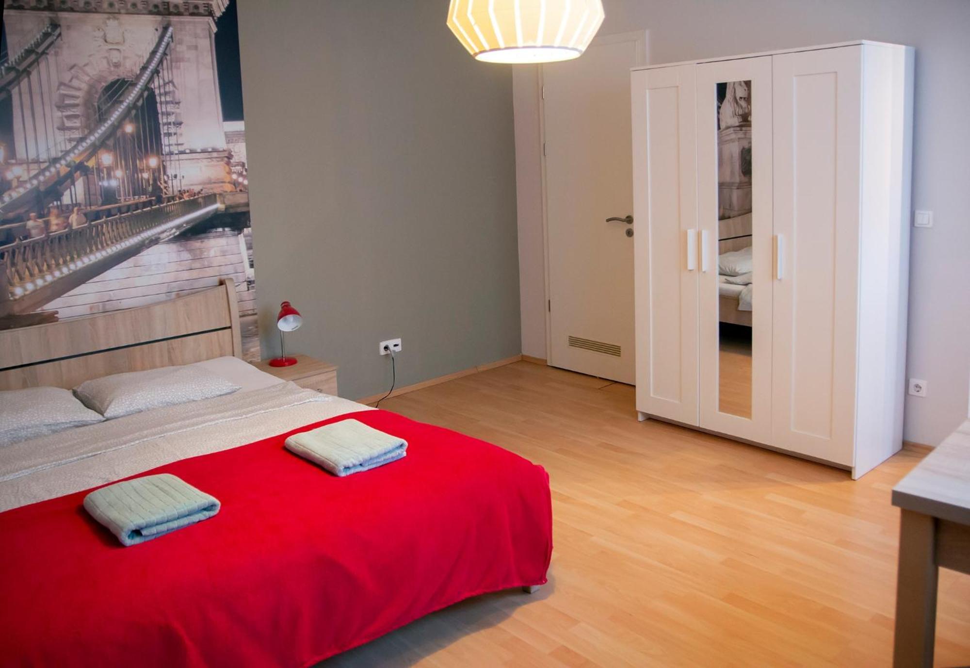 Keleti Studio Apartments Budapest Luaran gambar